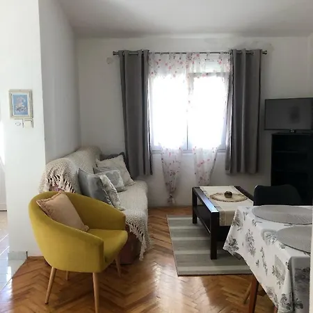 Suky Apartament Sukošan
